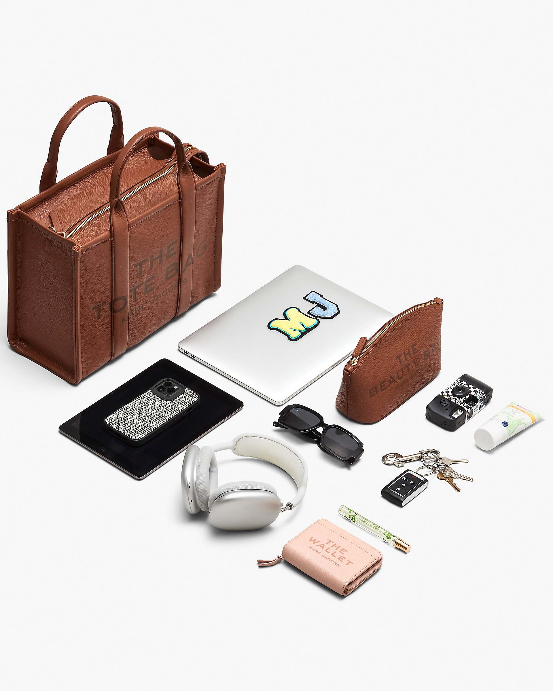 The Suede Medium Tote Bag - Image 4