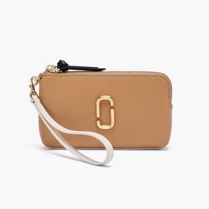 The Snapshot Wristlet