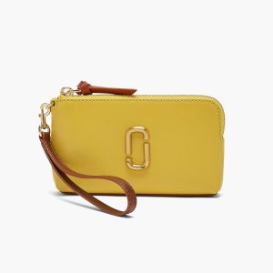 The Snapshot Wristlet