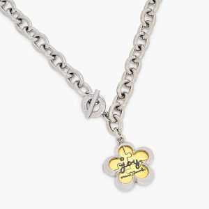 The Daisy Puzzle Necklace